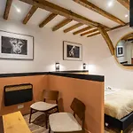 Luxe Marais Getaway - Suite Exclusive Avec Sauna